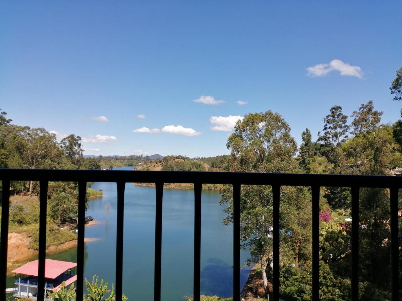 Hotel El Nuevo Mirador Guatapé Esterno foto